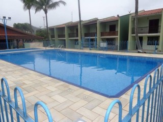 CASA EM CONDOMÍNIO C/ LAZER NA PRAIA MARTIM DE SÁ - CARAGUÁ - OPORTUNIDADE